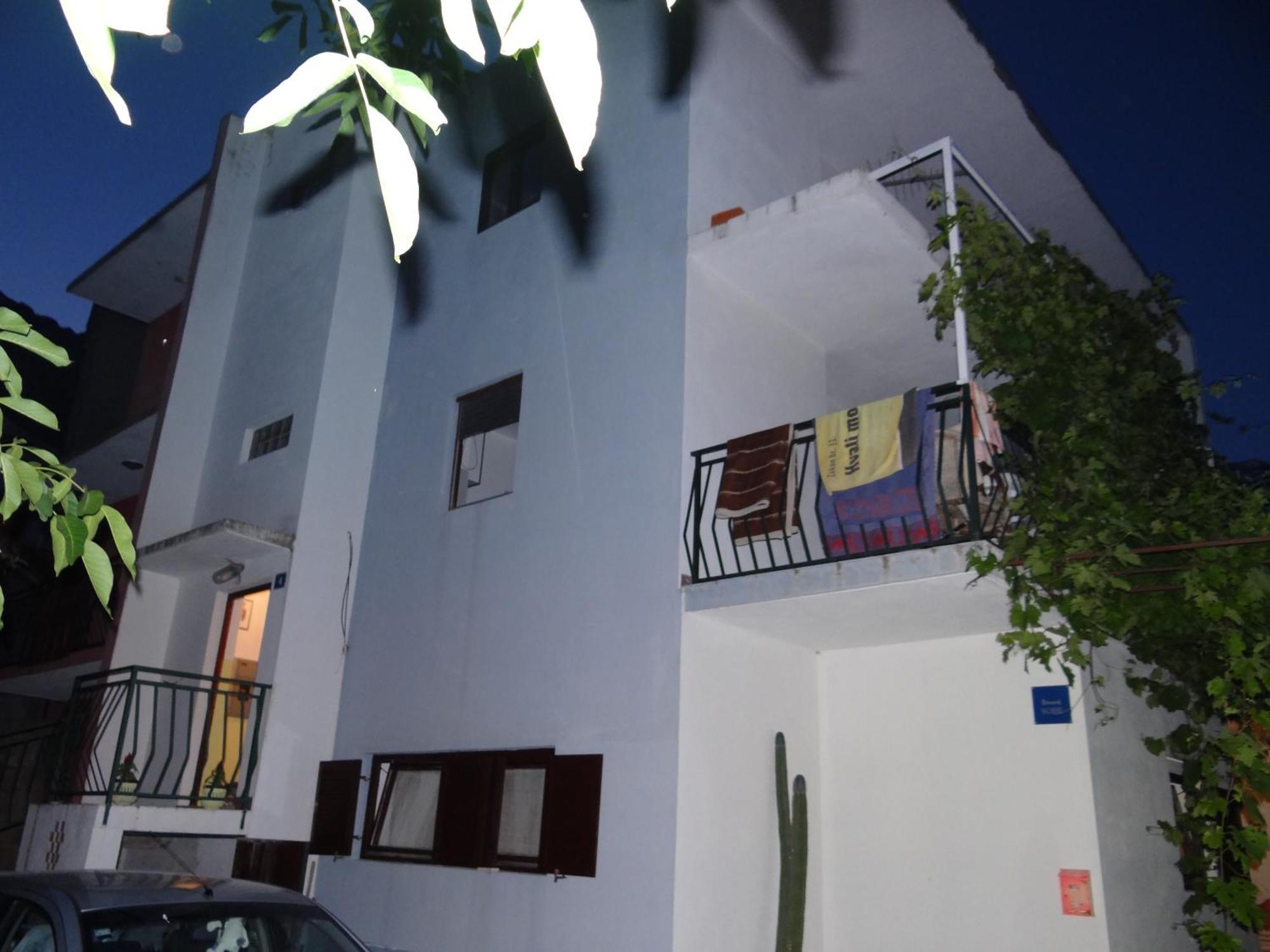 Rajcic Apartman Sobe Омиш Экстерьер фото